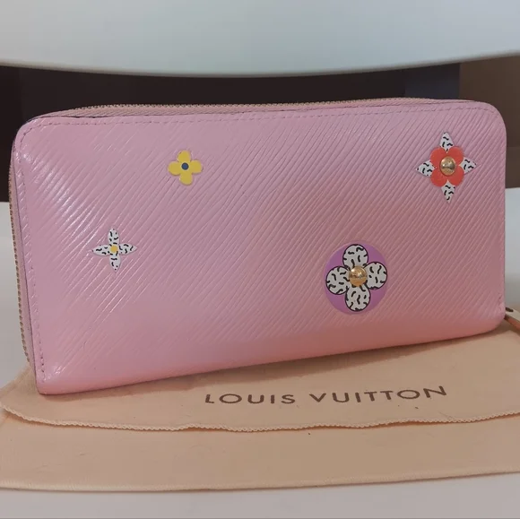 LOUIS VUITTON ✨️ Pink Epi Blooming Flowers Zippy Wallet Rose Ballerine - Picture 3 of 16
